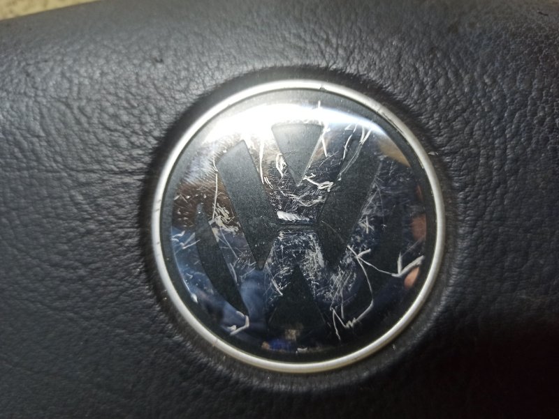 Airbag водителя PASSAT 3B3