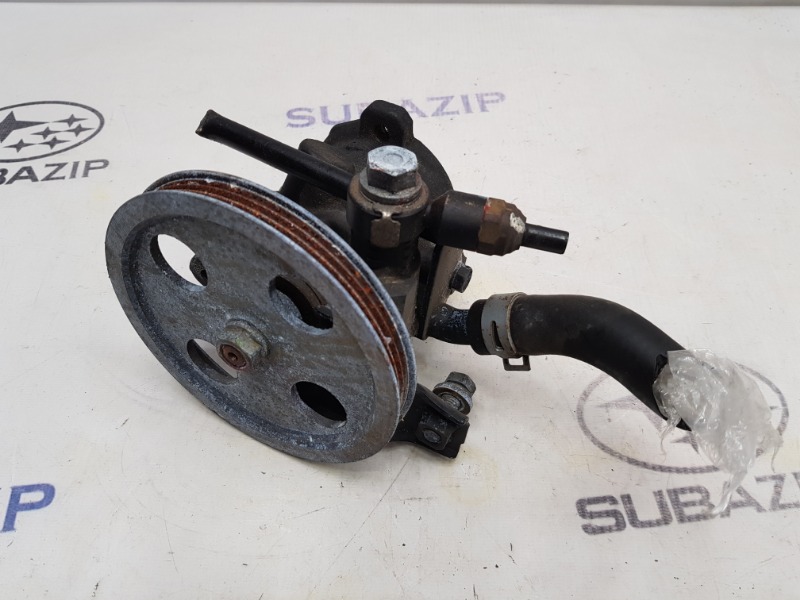 Насос ГУР Toyota Altezza GXE10 1GFE 4432053020 контрактная