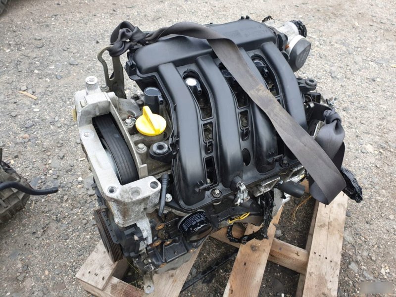 Двигатель K4M 812 Renault