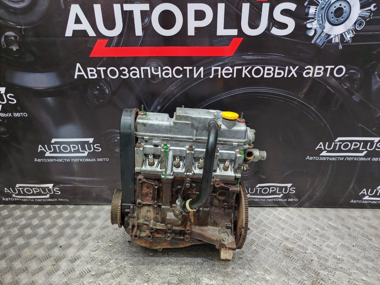 Двигатель 1.6 11183 Lada