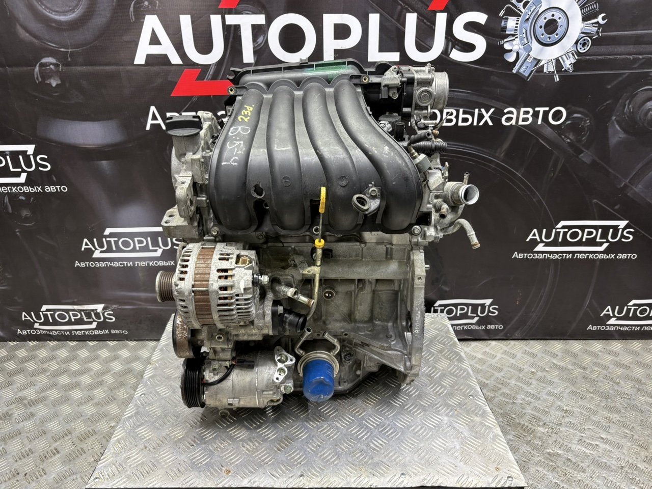 Двигатель 2.0 MR20DE Nissan