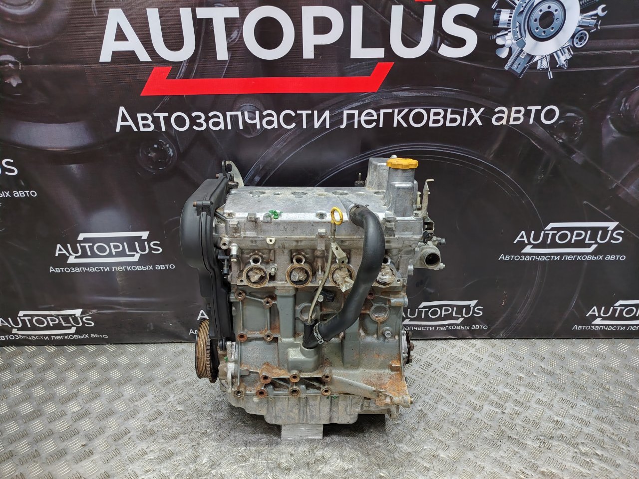 Двигатель 1.6 ВАЗ 21129 Lada