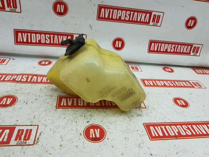 Бачок расширительный TOYOTA HARRIER MCU10W 1MZ-FE 1647074340 контрактная