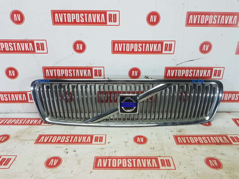 Решетка радиатора передняя VOLVO V70 II 9190438 контрактная