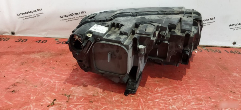 Фара левая Tiguan 2