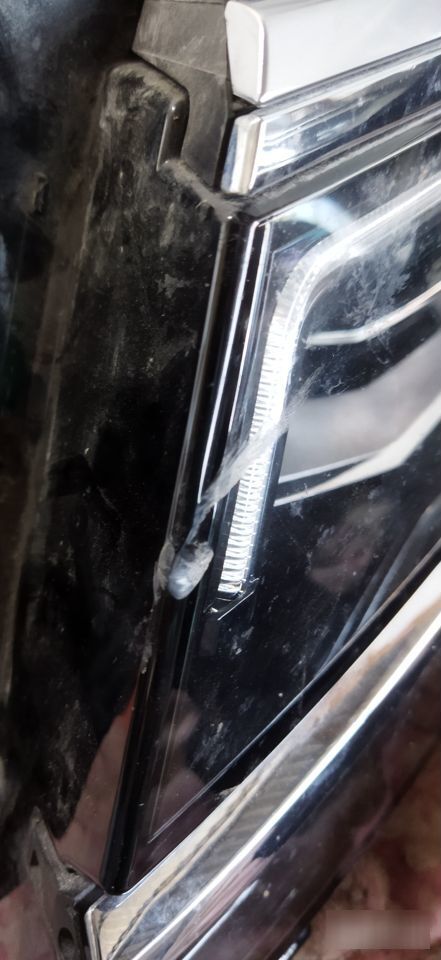 Фара левая Tiguan 2