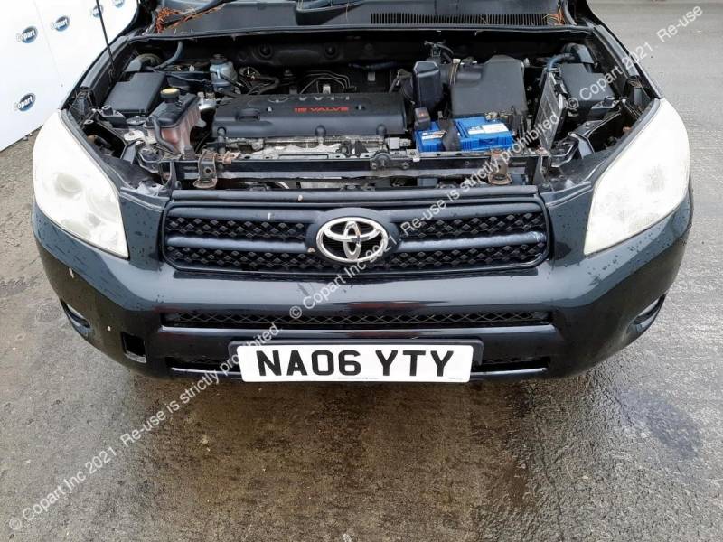 Датчик удара RAV4 30