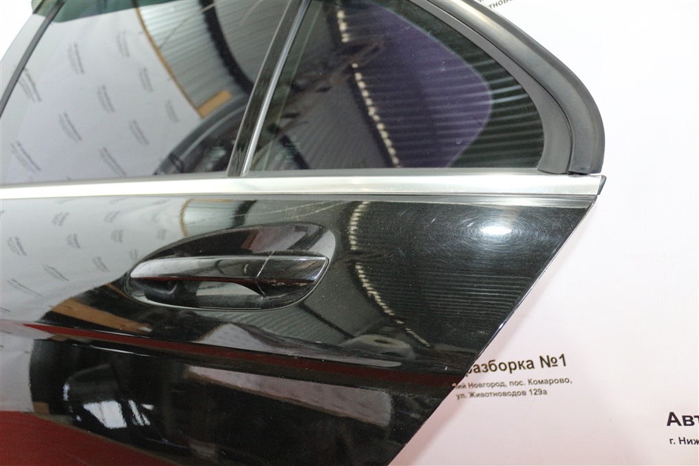 Дверь задняя левая C-class 2009 w204 271.950 m271