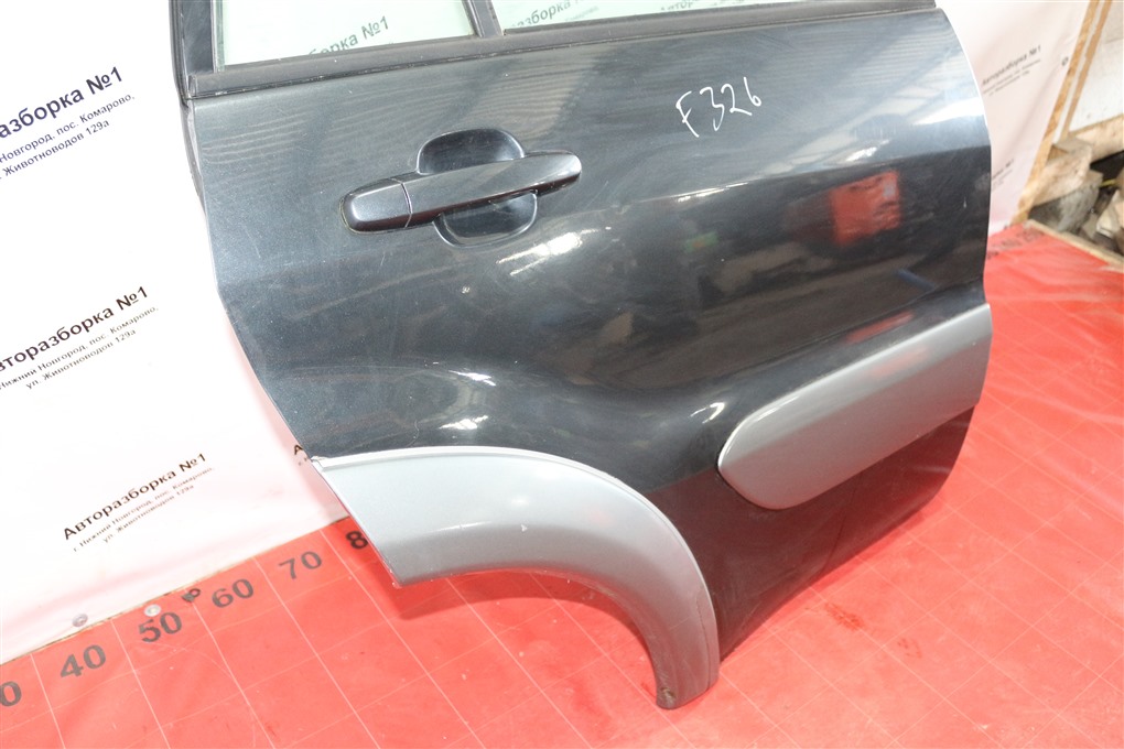 Дверь боковая задняя правая RAV4 2004 20 1AZFE