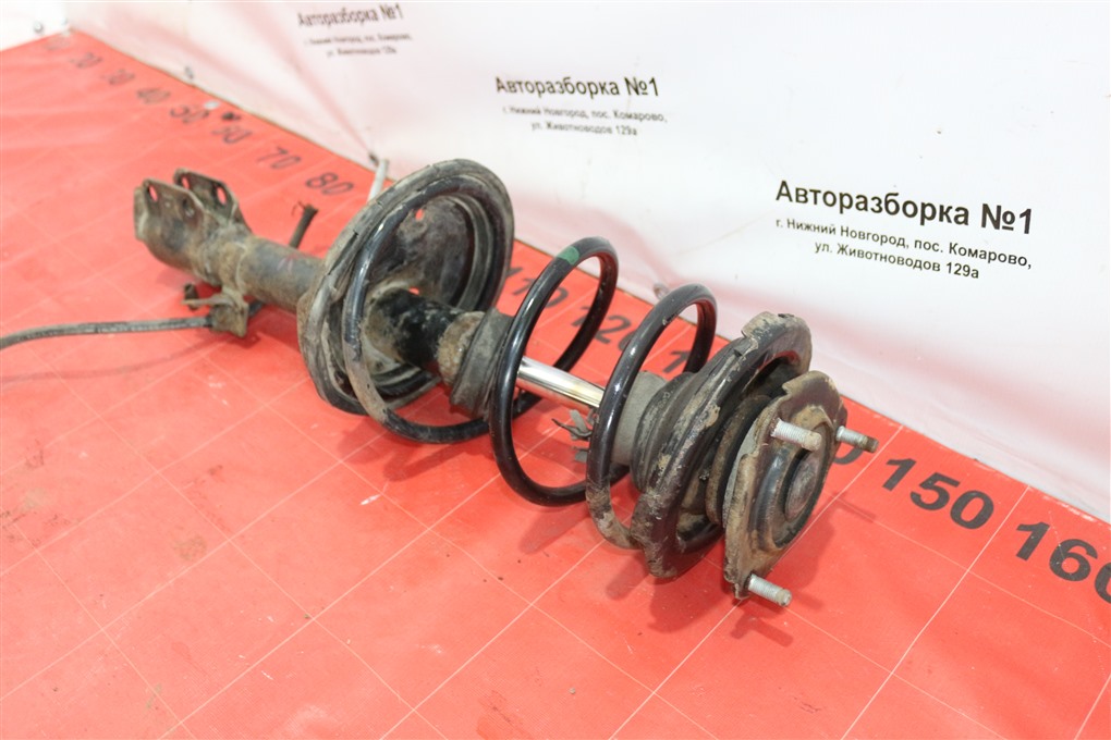Стойка подвески передняя правая RAV4 2004 20 1AZFE