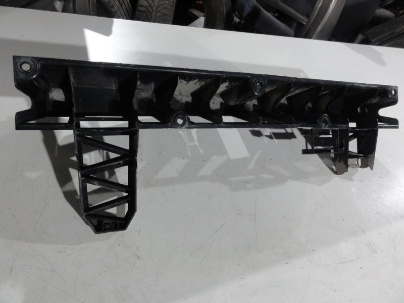 Кронштейн бампера заднего центральный BMW X5 2010 E70 N57D30B 51127158444 Б/У