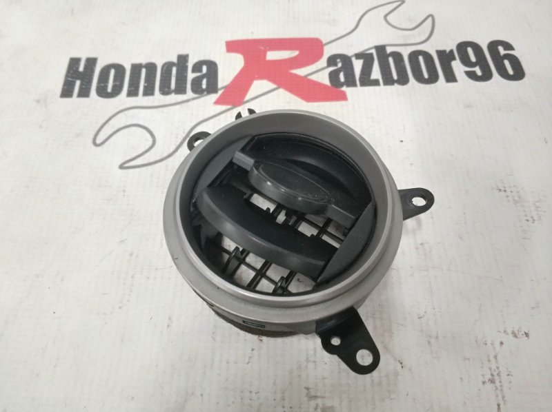 Дефлектор правый Honda Civic 2006 5D 8 FK r18a2 контрактная