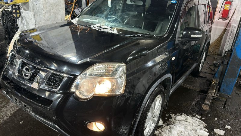 Nissan X-Trail 2011 — машина-донор