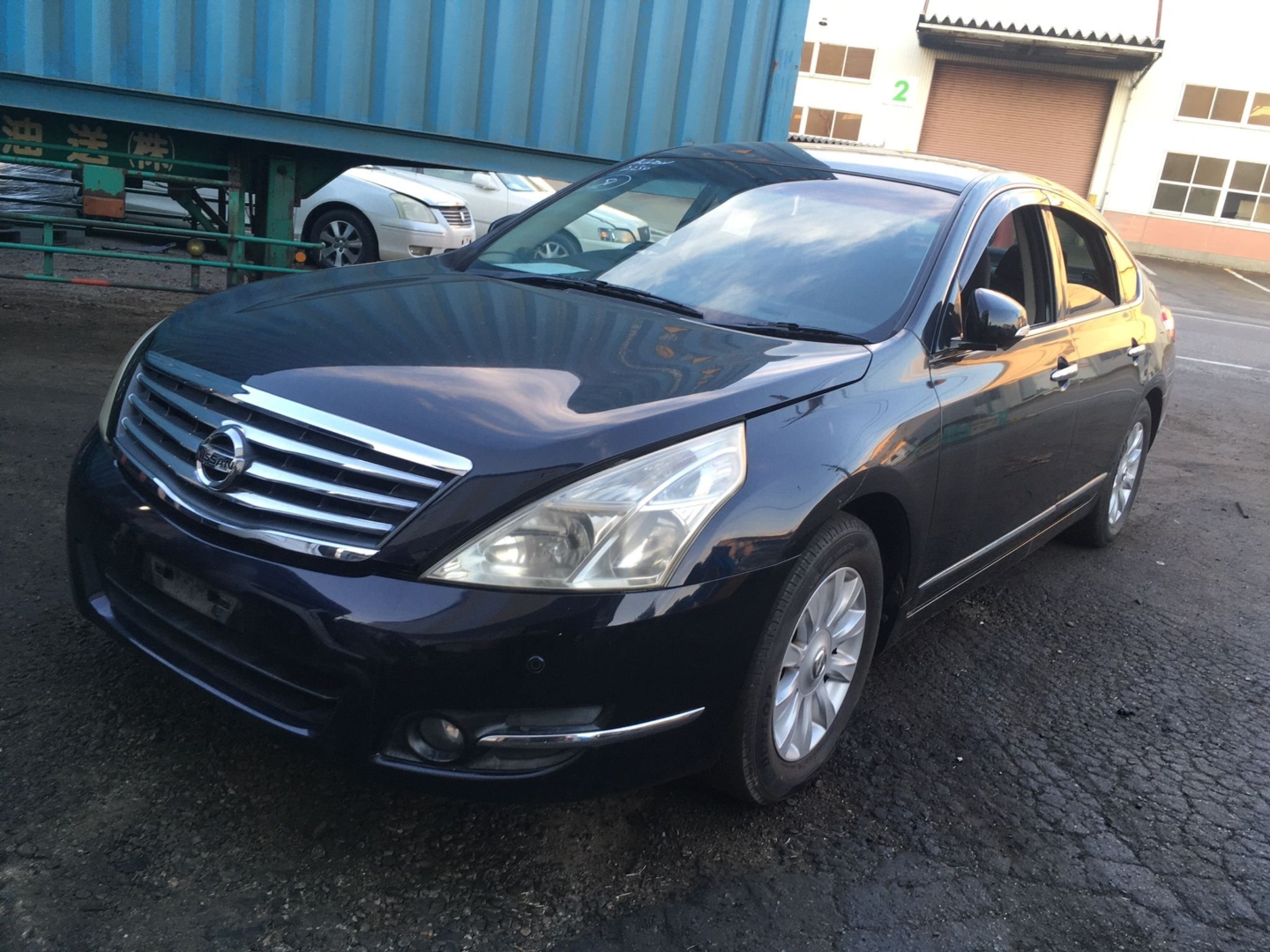 nissan teana 2010 — машина-донор