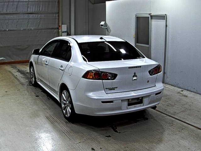 mitsubishi Lancer 2010 — фото 4