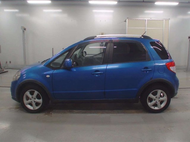 Suzuki Sx4 — фото 5