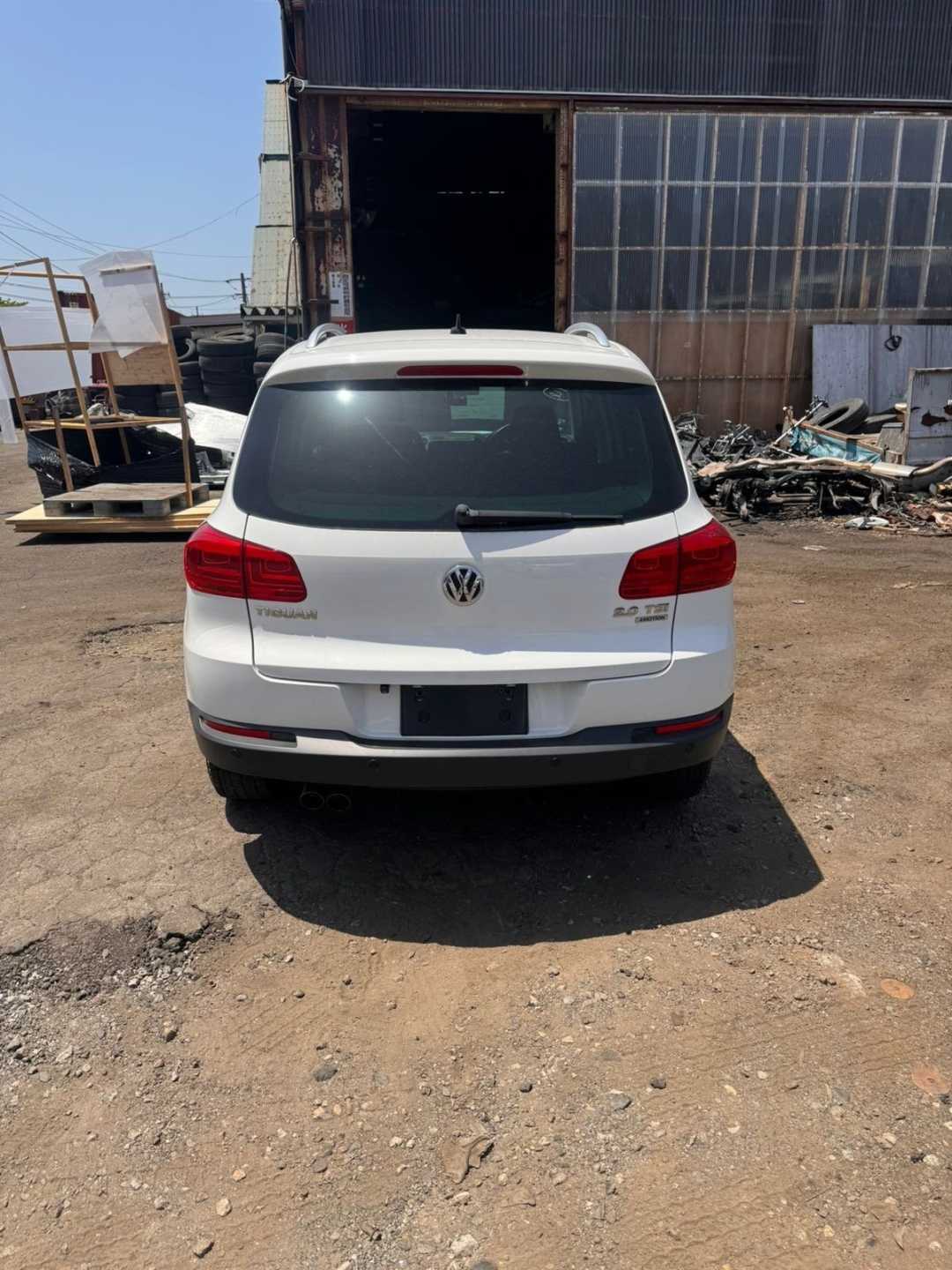 Volkswagen Tiguan 2015 — фото 4
