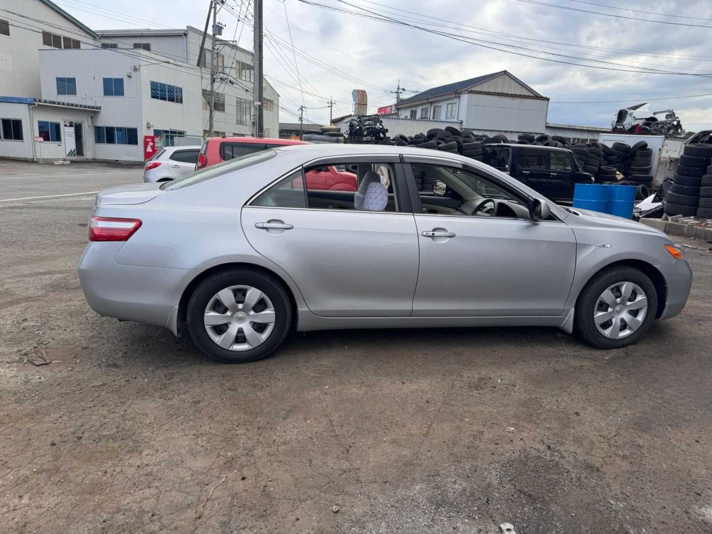 Toyota Camry 2007 — фото 10
