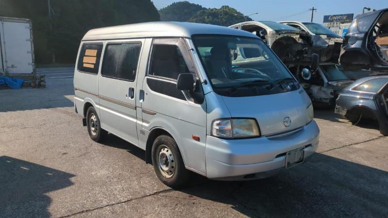 MAZDA BONGO 2010