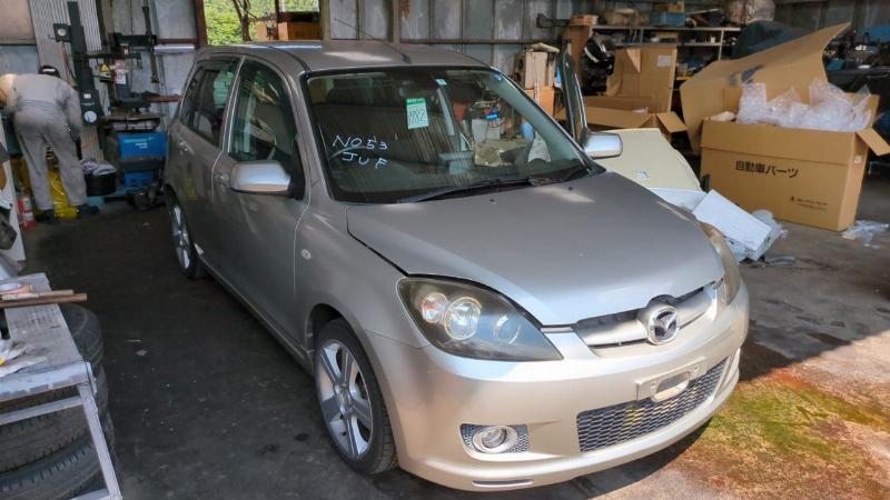 Mazda Demio 2005