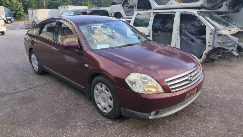 Nissan Teana 2003