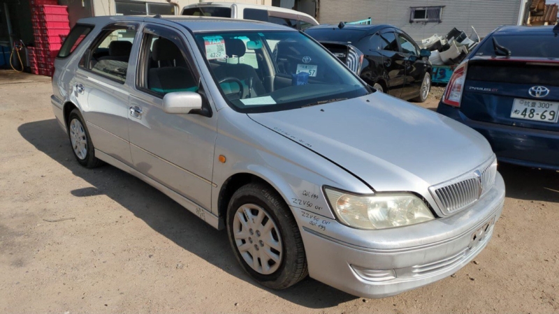 TOYOTA VISTA ARDEO 2001