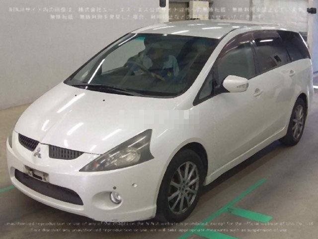 MITSUBISHI GRANDIS 2003