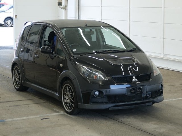 MITSUBISHI COLT 2009