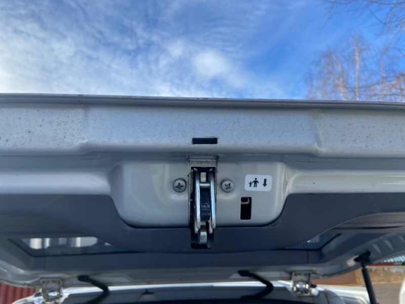Крышка багажника MERCEDES V-CLASS W638 111.980 2.3L