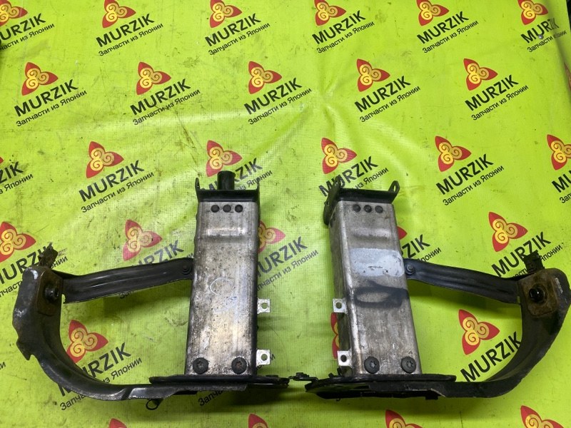 Кронштейн усилителя бампера передний MERCEDES E-CLASS 2004 W211 648.961 3.2 cdi A2116201495 Б/У