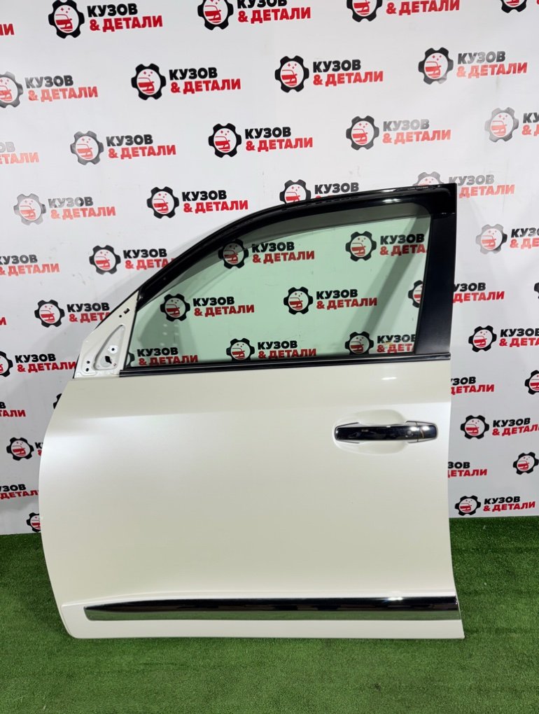 Дверь боковая Toyota Land Cruiser 200 2012 перед. лев. (б/у) Toyota Land Cruiser 200