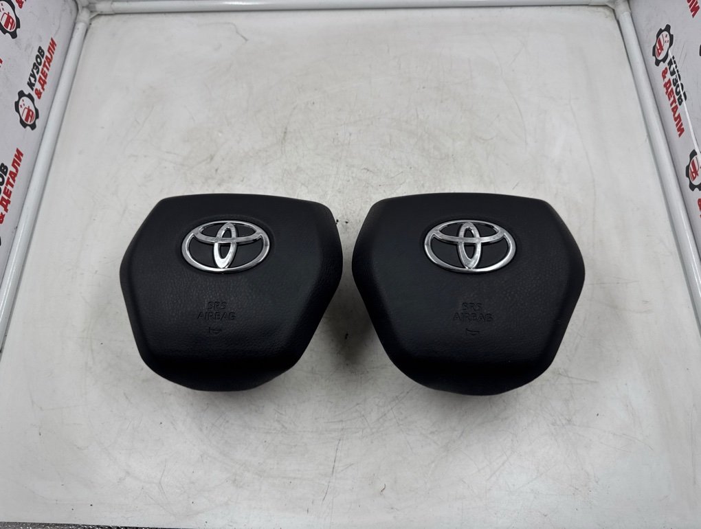 Подушка безопасности в руль Toyota Camry V70 2017 (б/у) Toyota Camry V70