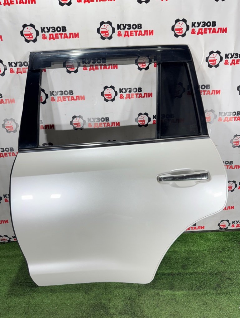 Дверь боковая Lexus LX570 2007 задн. лев. (б/у) Lexus LX570