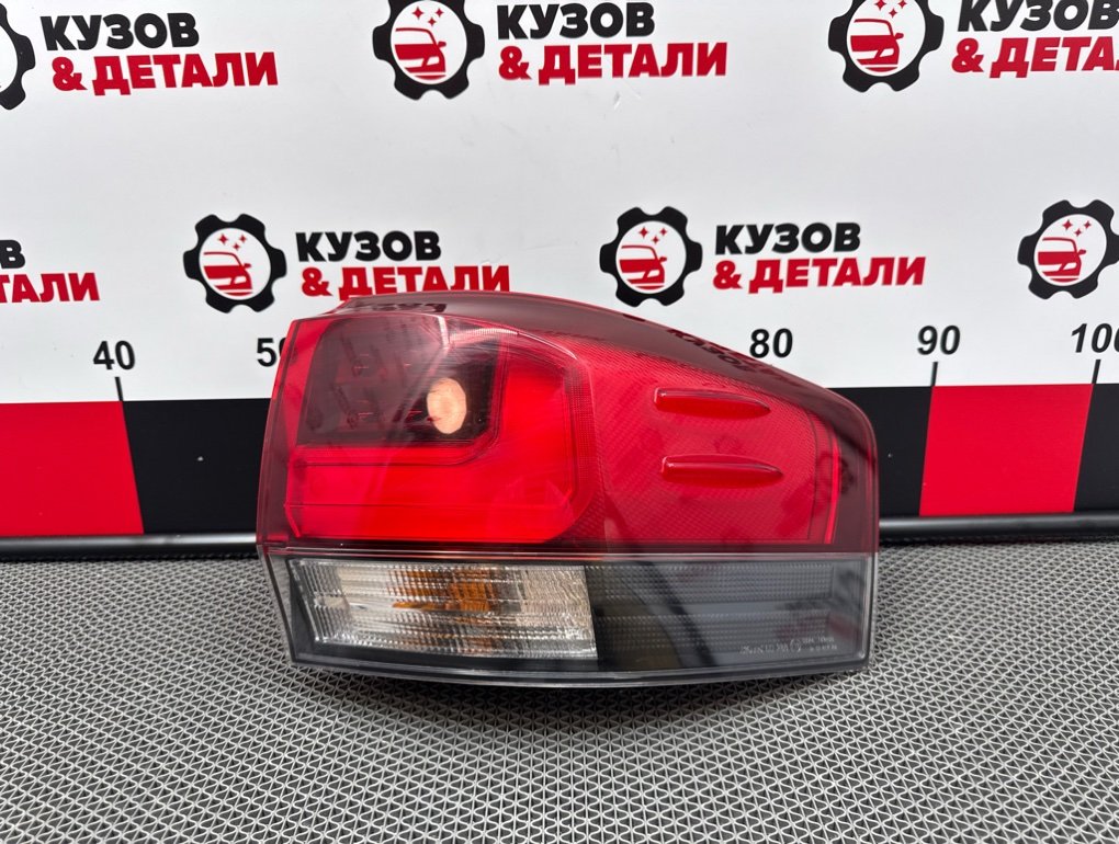 Фонарь в крыло Toyota Land Cruiser 300 2021 задн. прав. (б/у) Toyota Land Cruiser 300