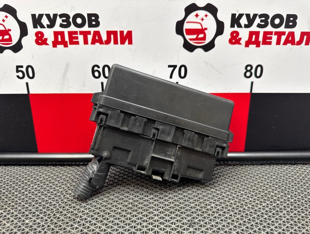 Блок предохранителей салонный Nissan Qashqai J11 2013 (б/у) Nissan Qashqai J11
