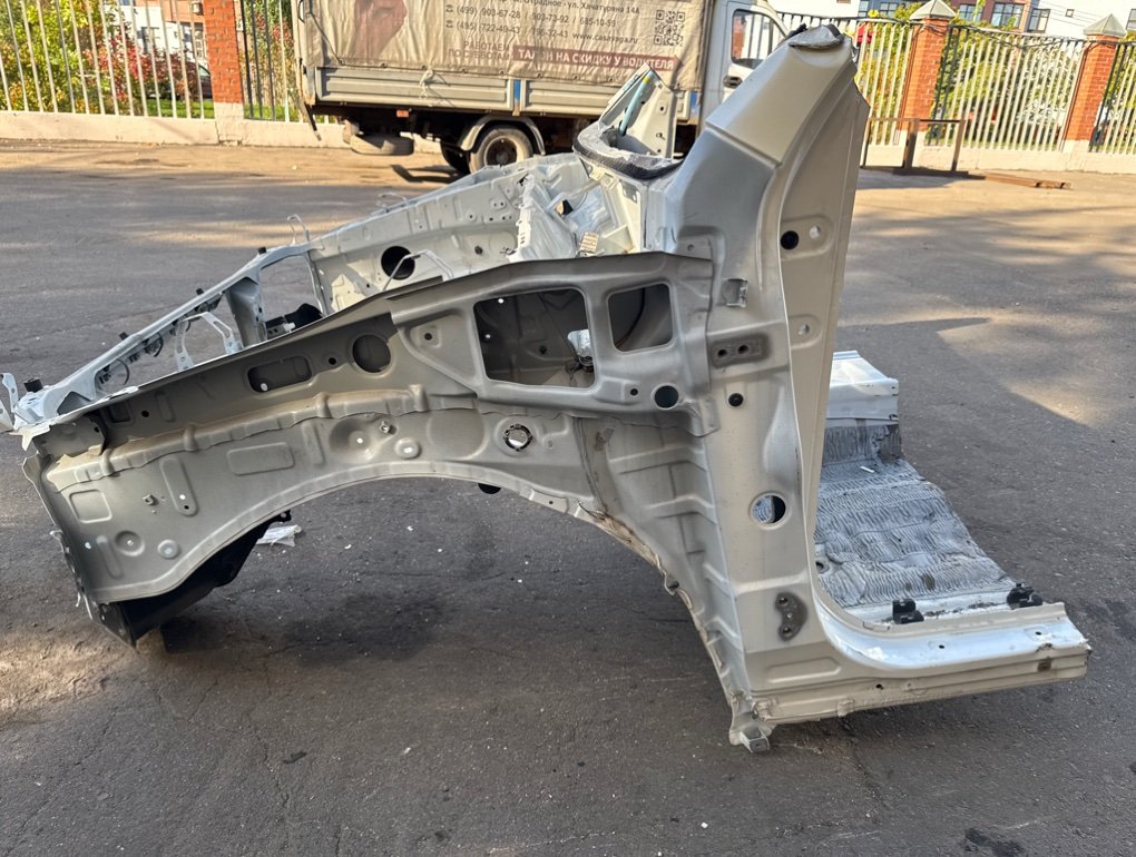 Лонжерон Toyota Land Cruiser Prado 150 2009 лев. (б/у) Toyota Land Cruiser Prado 150