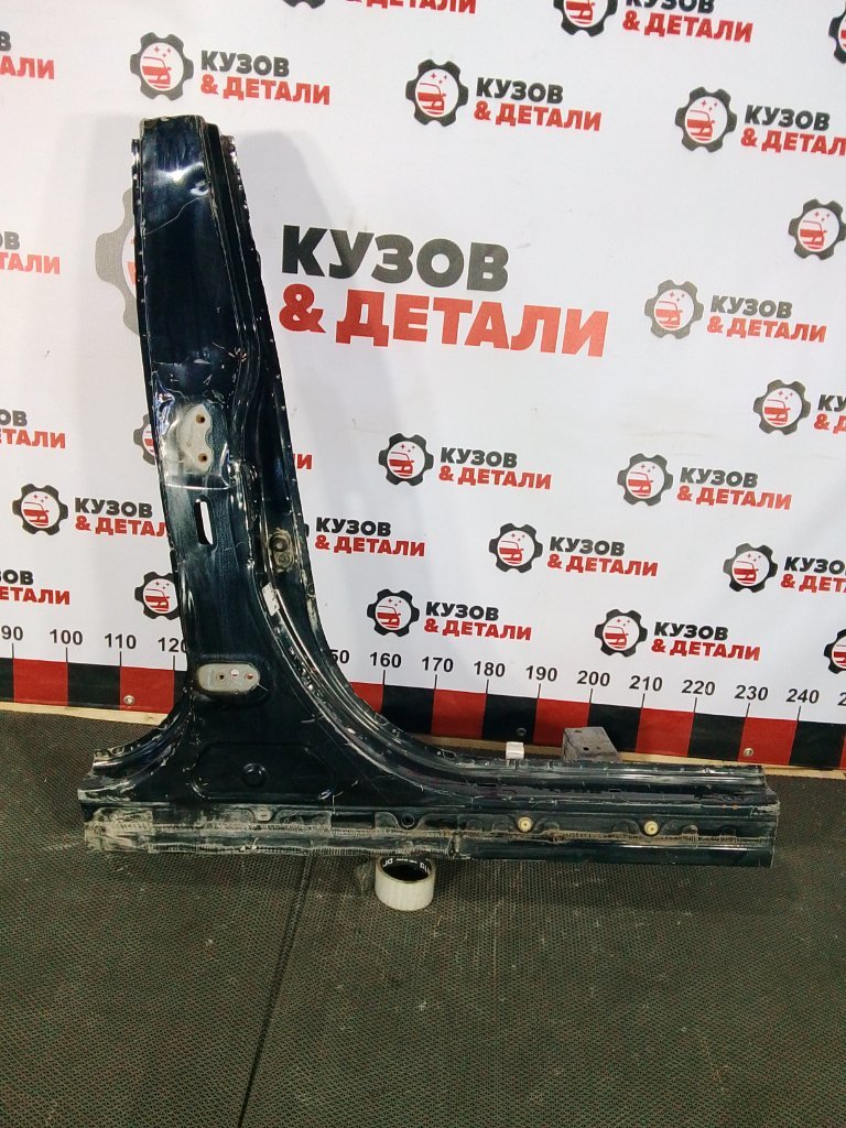Центральная стойка кузова Toyota Camry V70 2017 прав. (б/у) Toyota Camry V70
