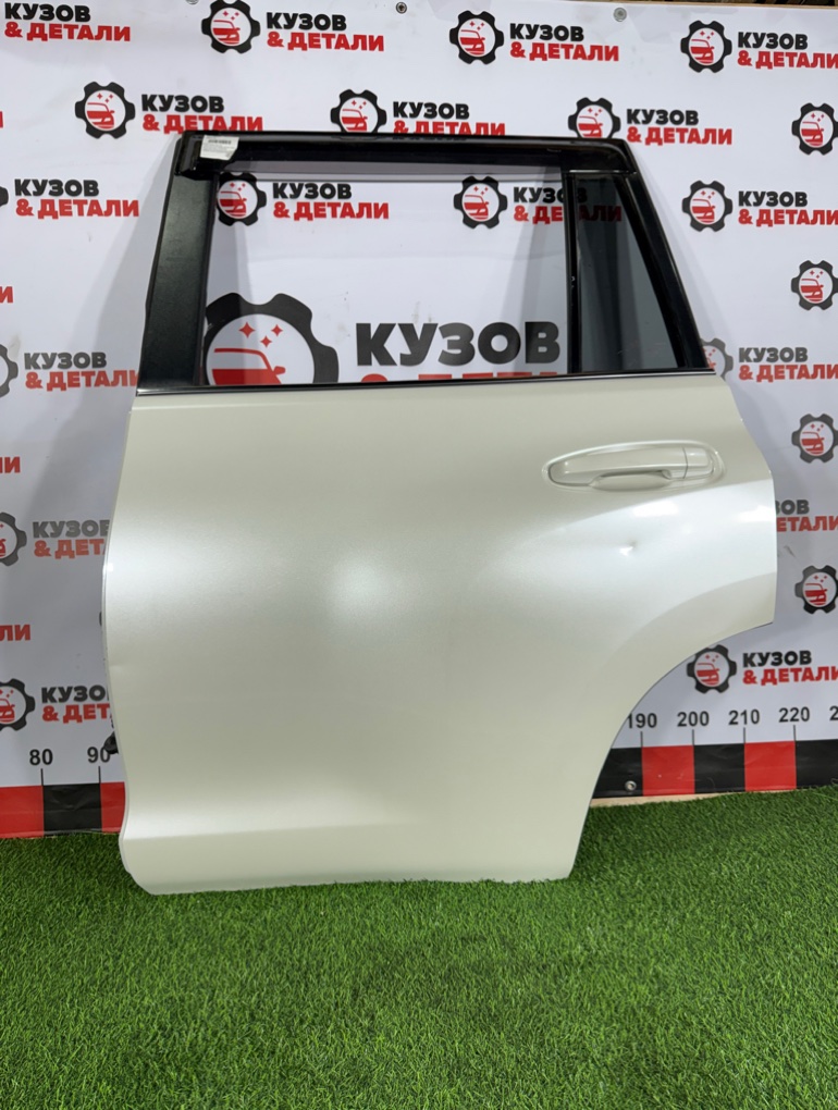 Дверь боковая Toyota Land Cruiser Prado 150 2017 задн. лев. (б/у) Toyota Land Cruiser Prado 150