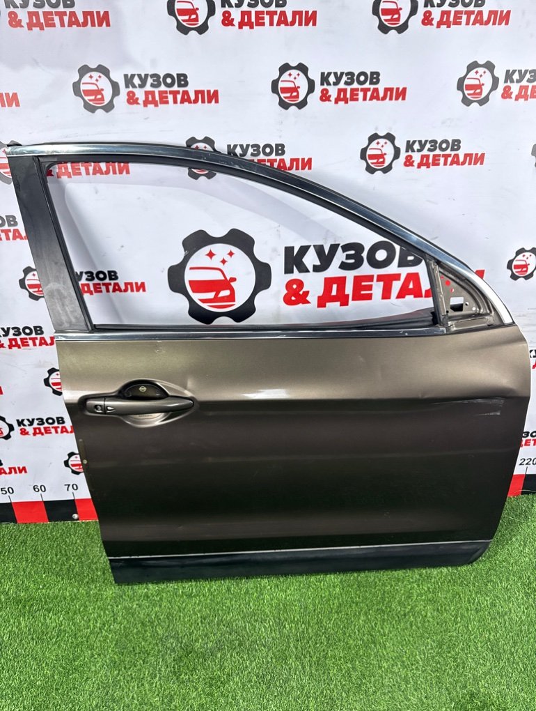 Дверь боковая Nissan Qashqai 2013 перед. прав. (б/у) Nissan Qashqai
