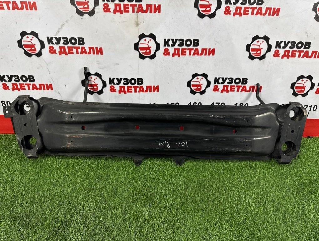 Балка под КПП Suzuki Grand Vitara (б/у) Suzuki Grand Vitara