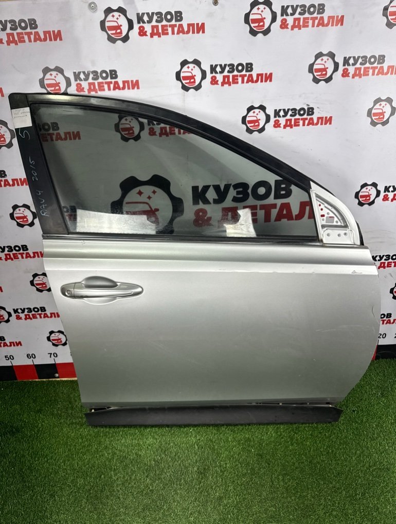 Дверь боковая Toyota RAV4 XA40 2012 перед. прав. (б/у) Toyota RAV4 XA40