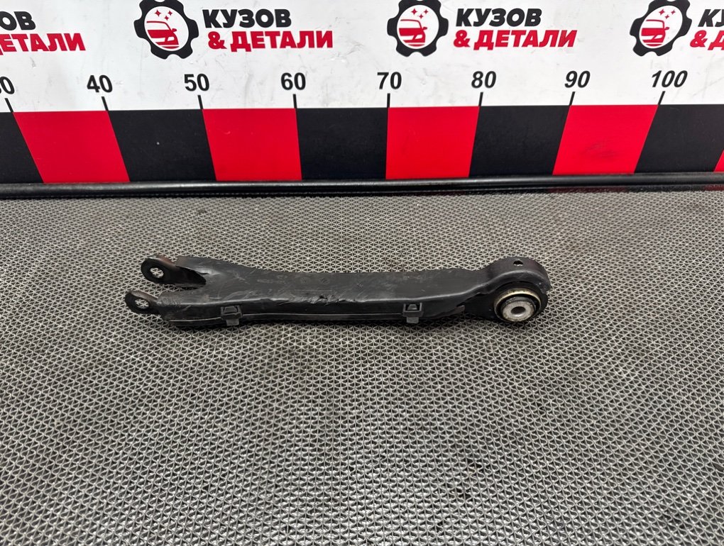 Рычаг подвески нижний Mercedes-Benz C-klass C204 W212 W218 X204 W207 задн. (б/у) Mercedes-Benz C-klass C204 W212 W218 X204 W207