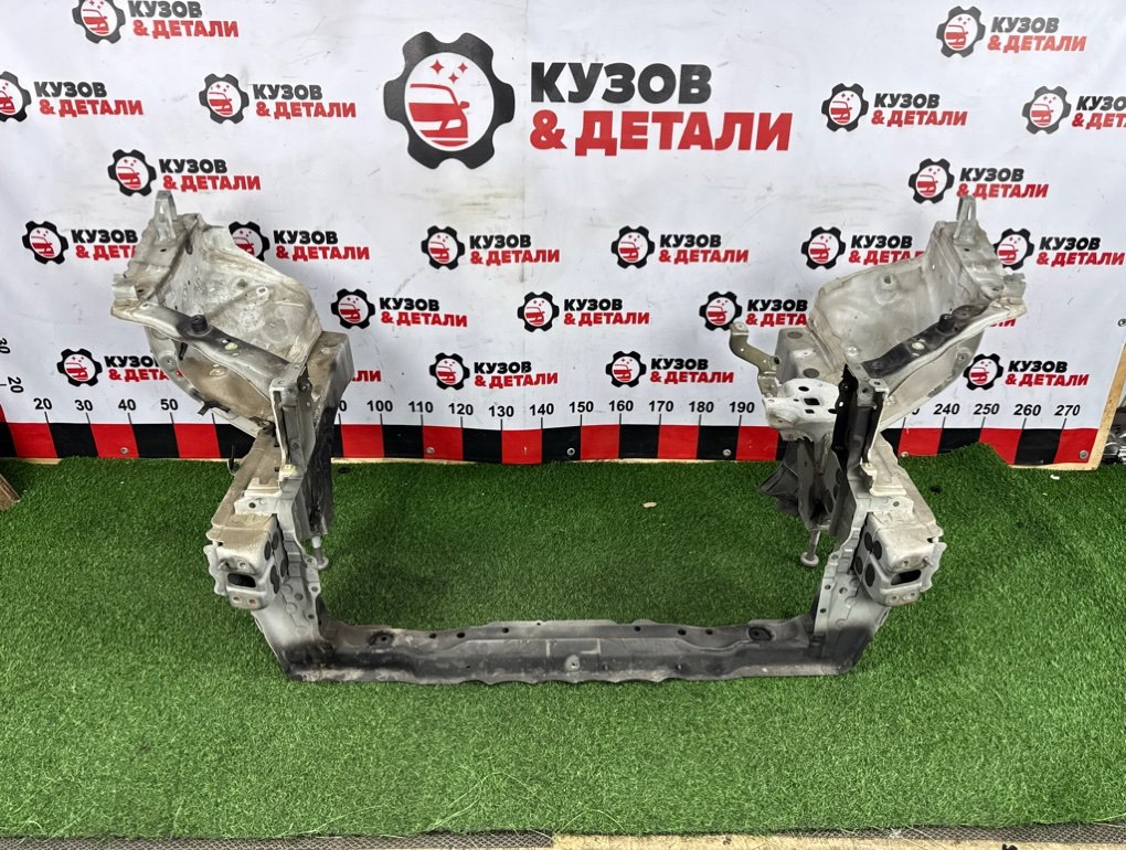 Телевизор радиатора Lexus ES XV60 2012 перед. (б/у) Lexus ES XV60