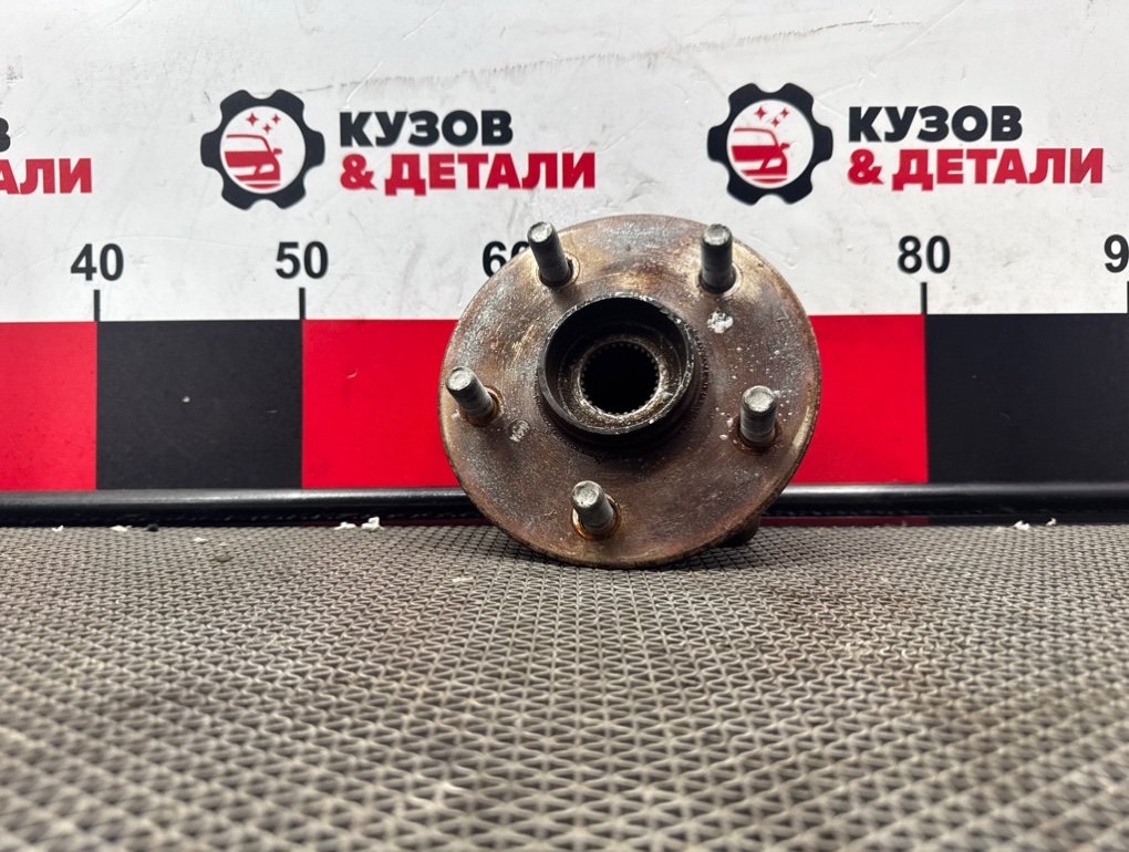 Ступица Toyota Camry V70 2017 перед. (б/у) Toyota Camry V70