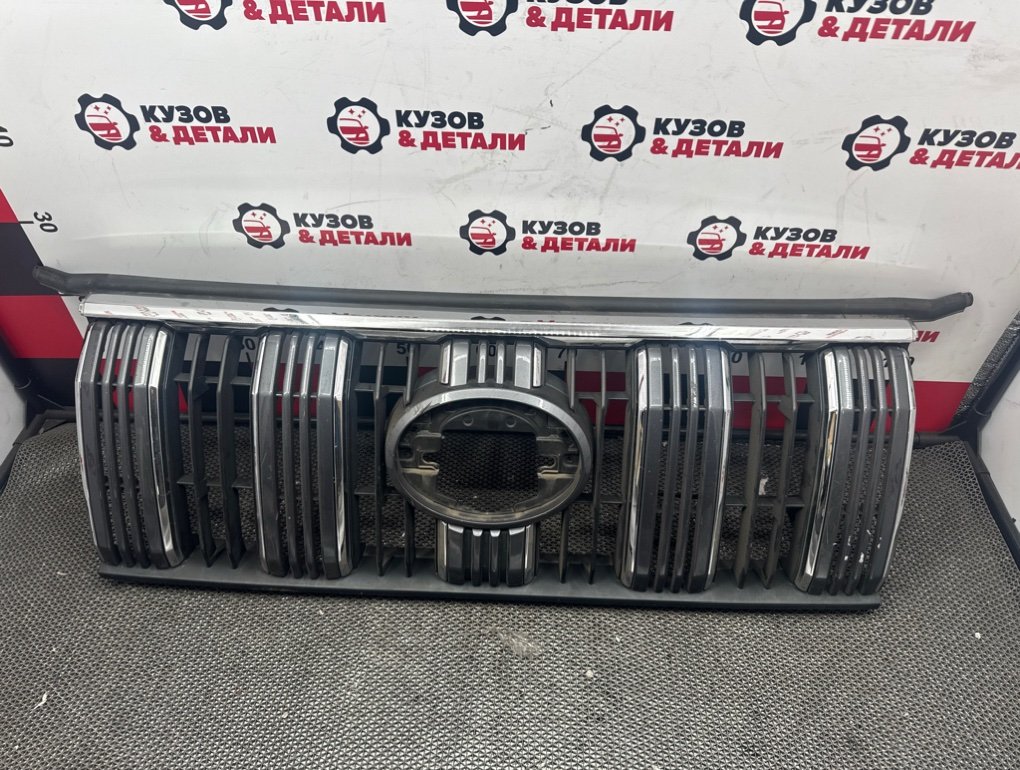 Решетка радиатора Toyota Land Cruiser Prado J150 2017 перед. (б/у) Toyota Land Cruiser Prado J150