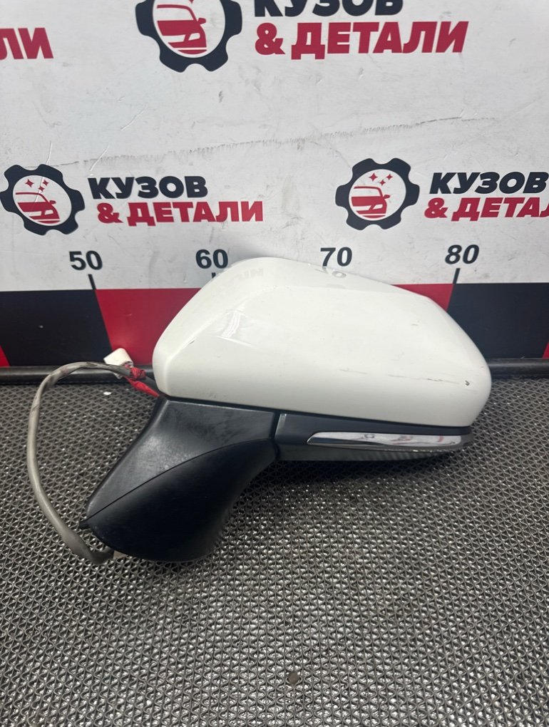 Зеркало заднего вида боковое Toyota Camry V70 2017 лев. (б/у) Toyota Camry V70