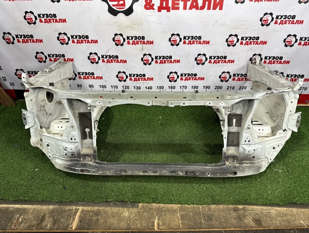 Рамка радиатора Toyota Land Cruiser Prado J150 2009 перед. (б/у) Toyota Land Cruiser Prado J150