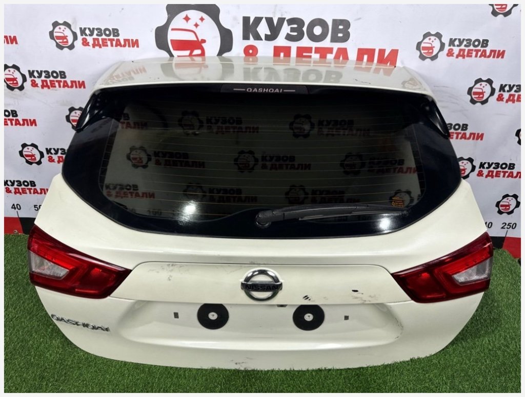 Крышка багажника Nissan Qashqai 2013 (б/у) Nissan Qashqai