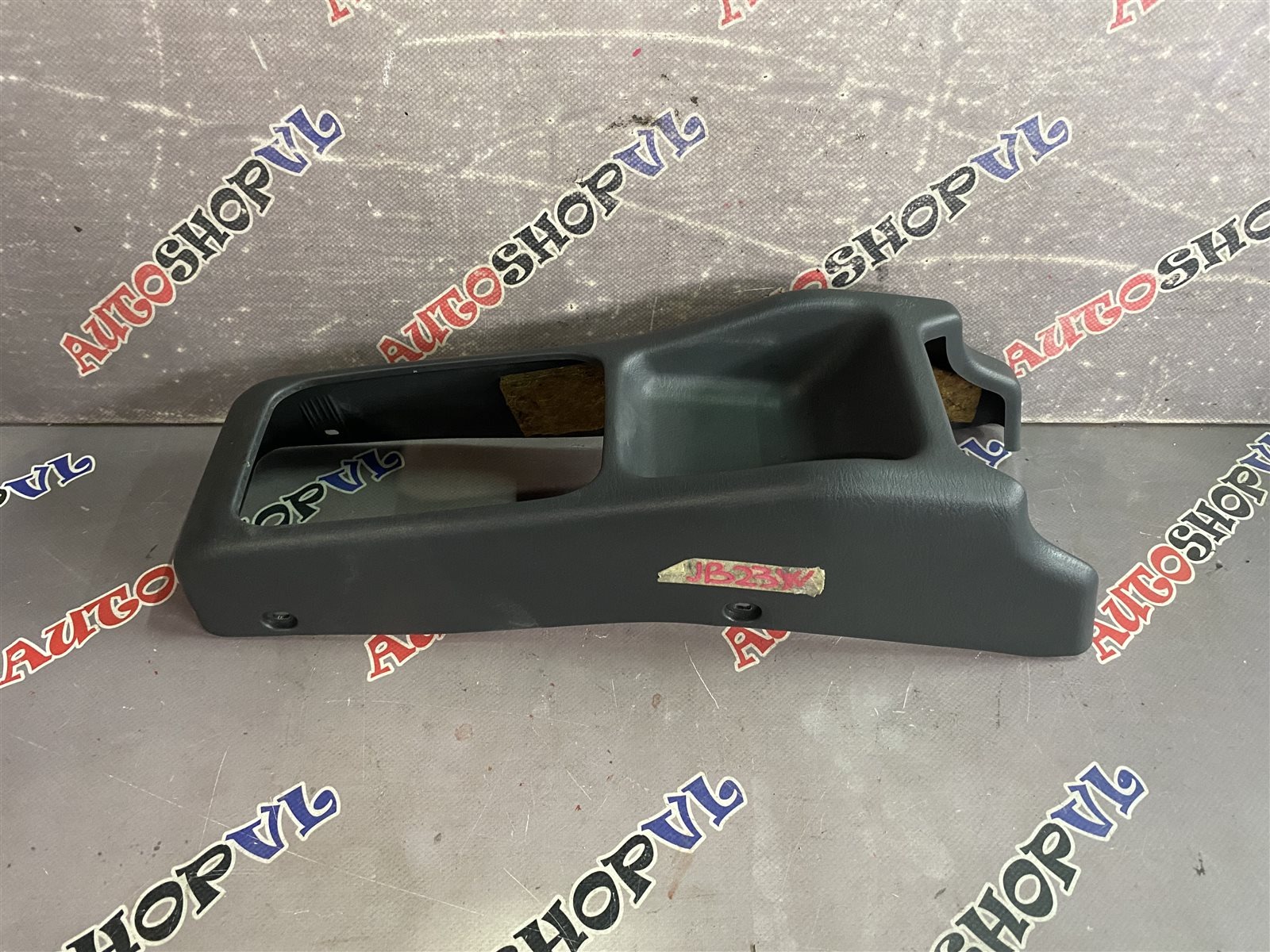 Консоль кпп SUZUKI JIMNY JB23W K6A
