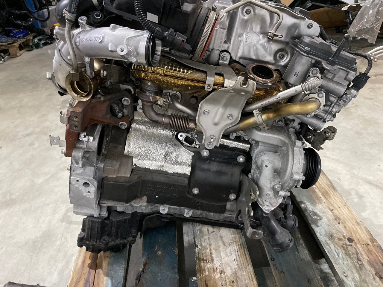 Двигатель E-Class 2017 W213 OM654